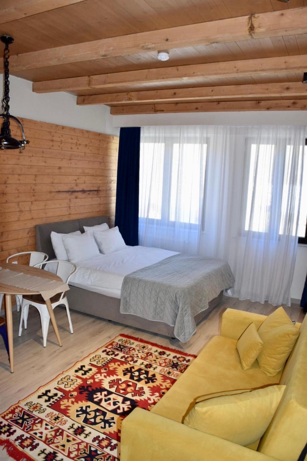 Happy Holidays Apartments In New Gudauri Exterior photo