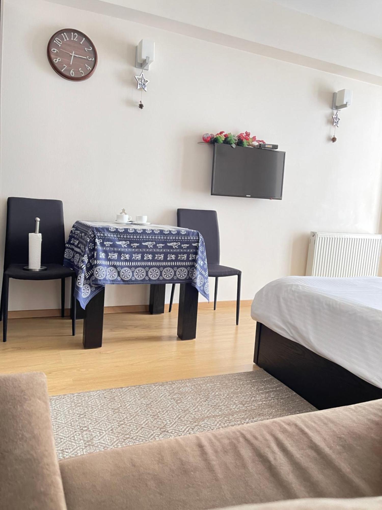 Happy Holidays Apartments In New Gudauri Room photo